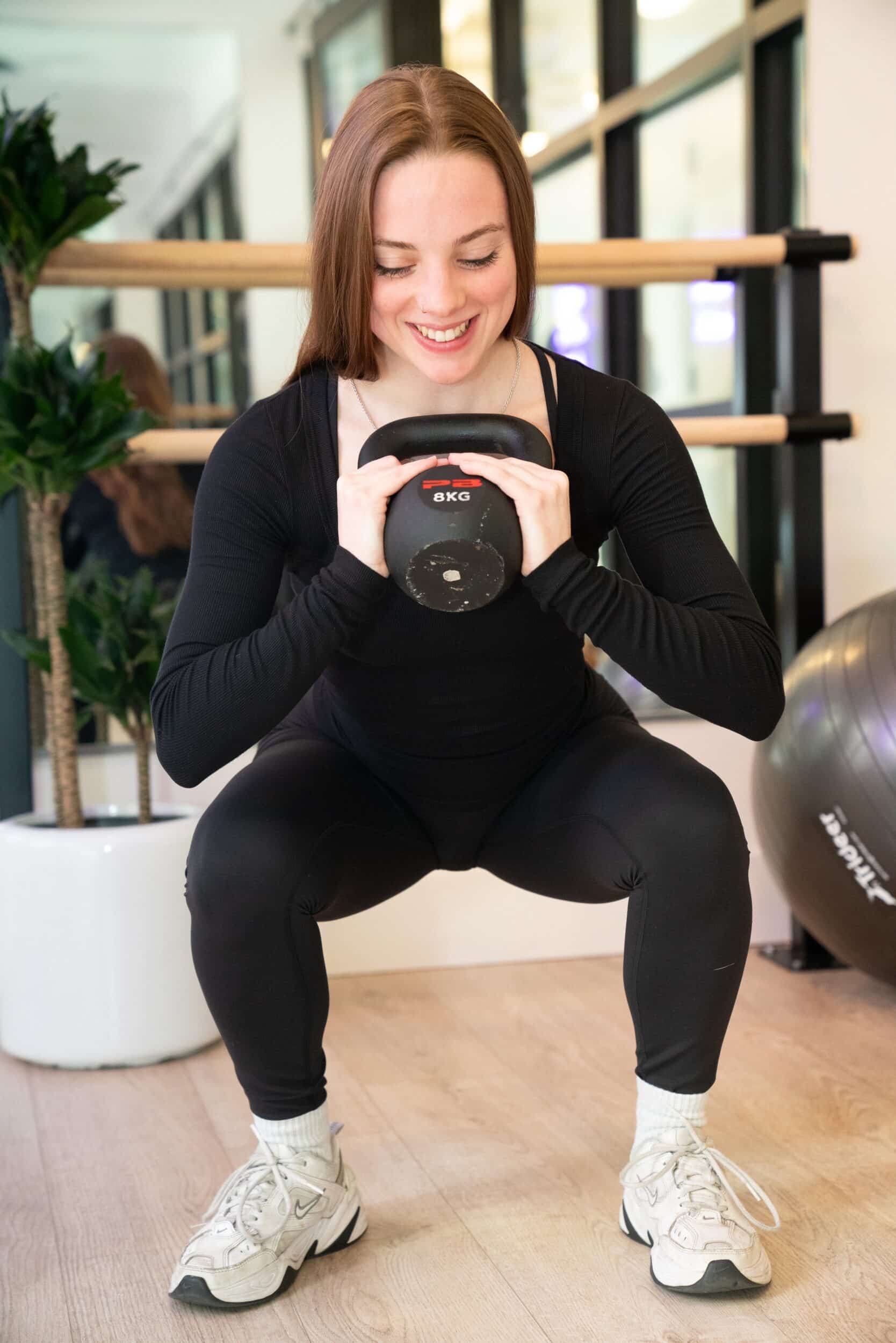 squat with paris