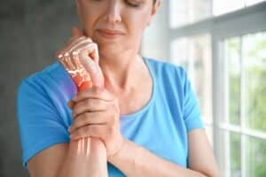 Woman with wrist pain in New York, NY